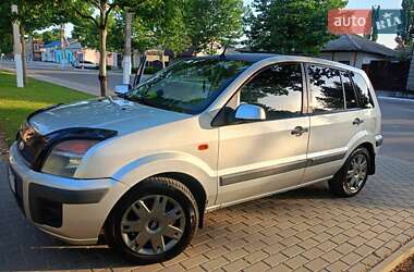 Хэтчбек Ford Fusion 2008 в Килии