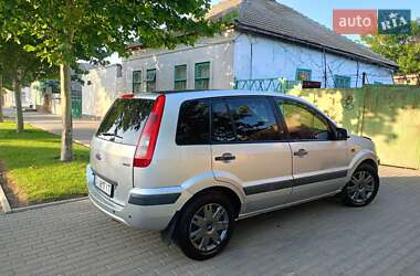 Хэтчбек Ford Fusion 2008 в Килии