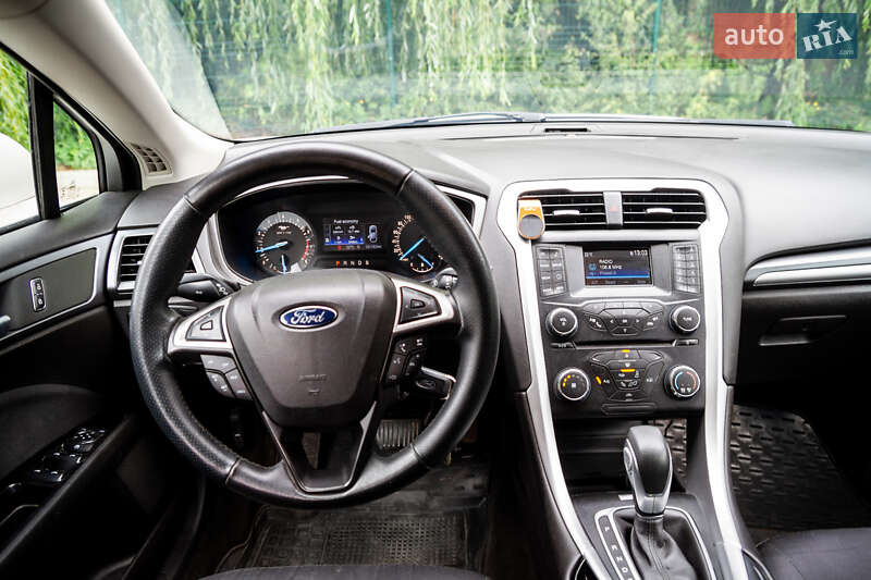 Седан Ford Fusion 2014 в Тернополе