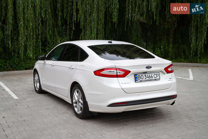 Седан Ford Fusion 2014 в Тернополе