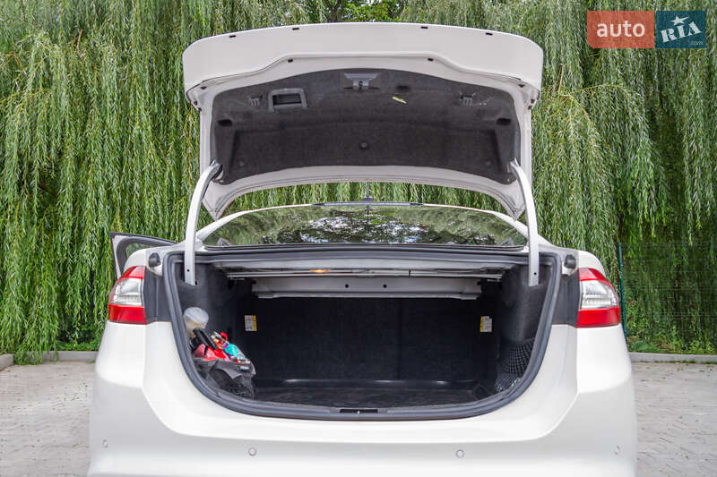 Седан Ford Fusion 2014 в Тернополе