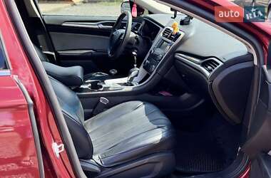 Седан Ford Fusion 2014 в 