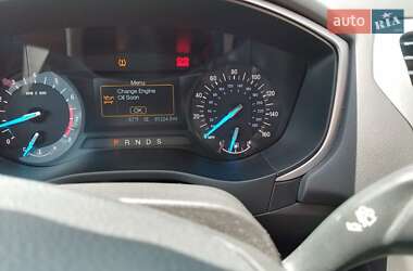 Седан Ford Fusion 2014 в 