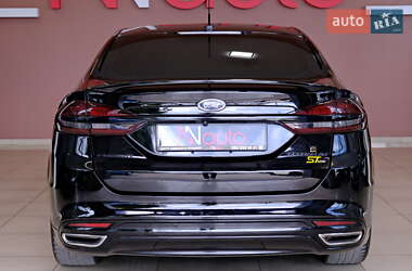 Седан Ford Fusion 2019 в 
