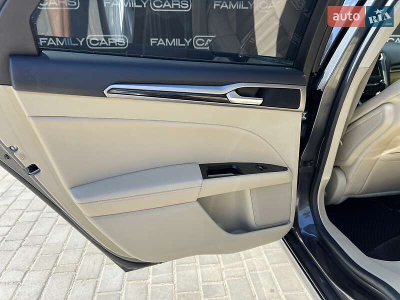 Седан Ford Fusion 2014 в Одессе