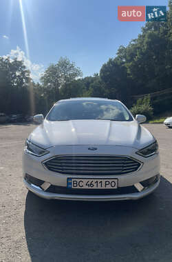 Седан Ford Fusion 2017 в Львове