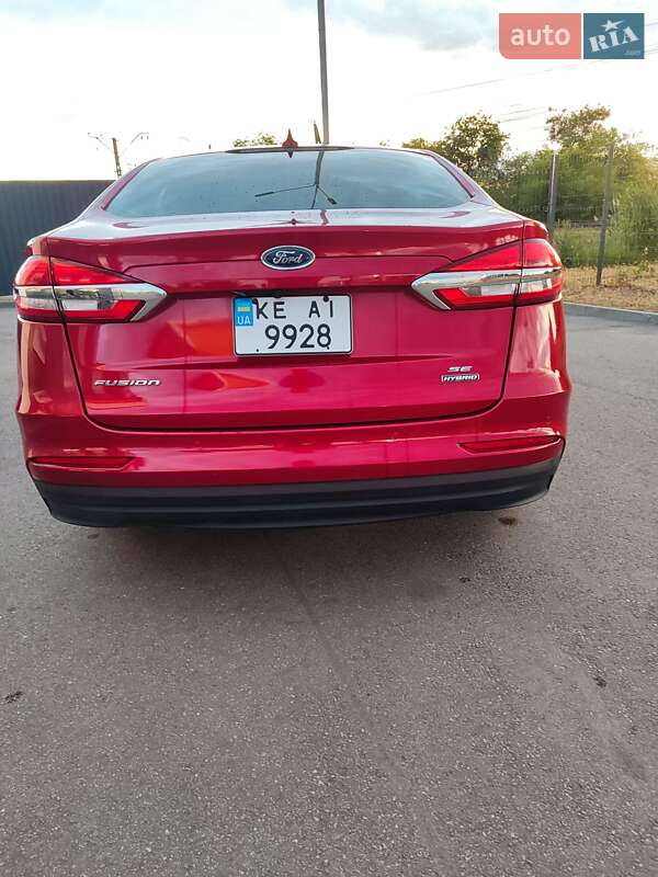 Седан Ford Fusion 2019 в Новомосковске фото 5 Седан Ford Fusion 2019 в Новомосковске