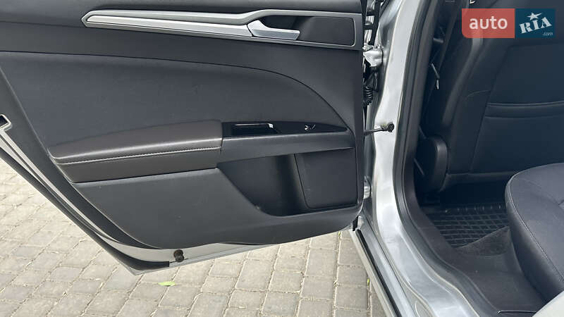 Седан Ford Fusion 2012 в Одессе