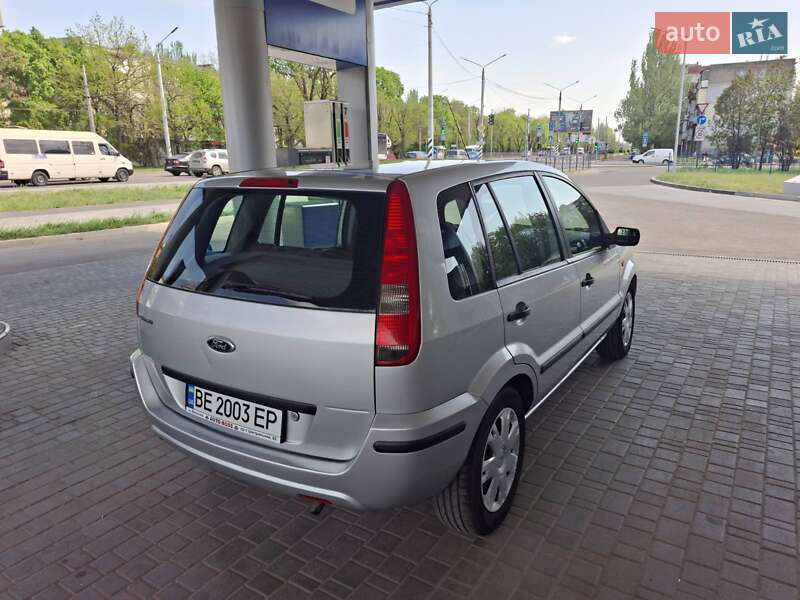 Хэтчбек Ford Fusion 2003 в Николаеве