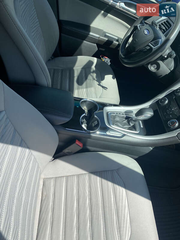 Седан Ford Fusion 2015 в Тернополе фото 10 Седан Ford Fusion 2015 в Тернополе