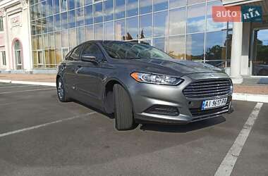 Седан Ford Fusion 2014 в 