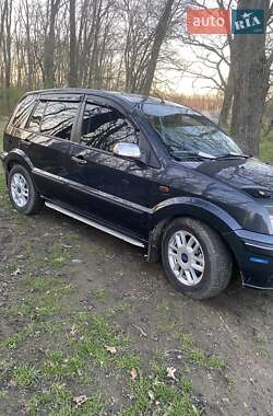 Хэтчбек Ford Fusion 2008 в 