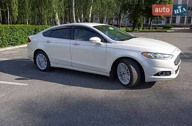 Седан Ford Fusion 2013 в 