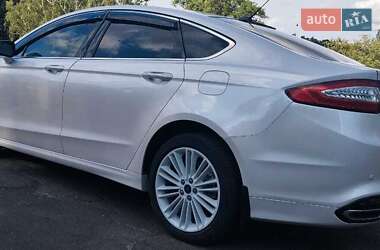Седан Ford Fusion 2013 в Сумах