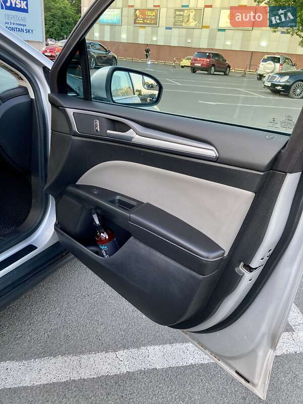 Седан Ford Fusion 2015 в Одессе