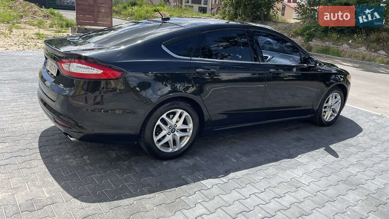 Седан Ford Fusion 2013 в Киеве