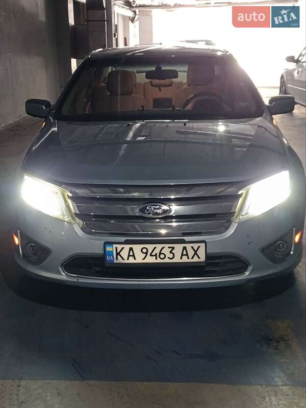 Седан Ford Fusion 2010 в Києві