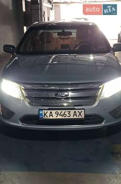 Седан Ford Fusion 2010 в 