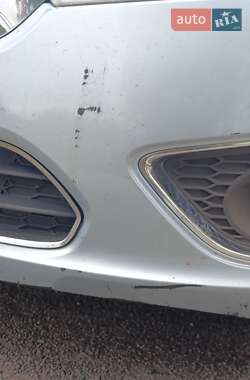 Седан Ford Fusion 2010 в 