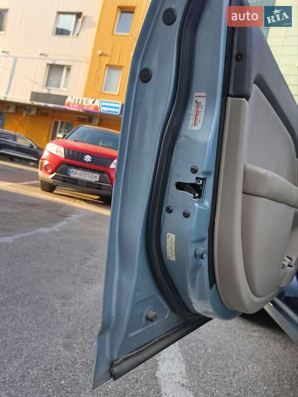 Седан Ford Fusion 2010 в Києві