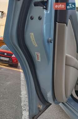 Седан Ford Fusion 2010 в 