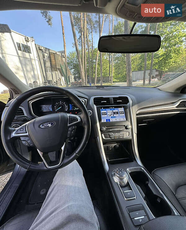 Седан Ford Fusion 2018 в Києві