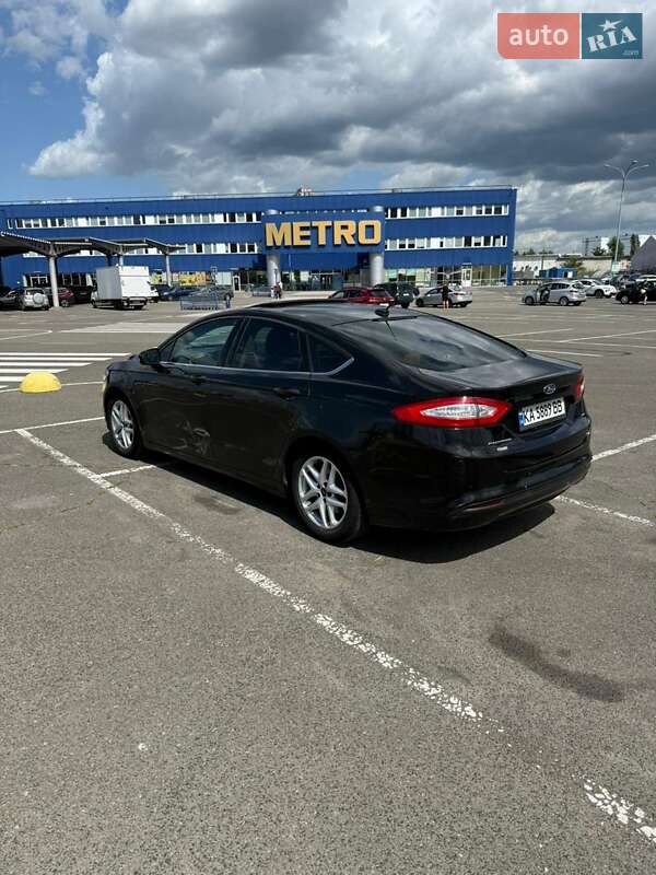Седан Ford Fusion 2013 в Киеве