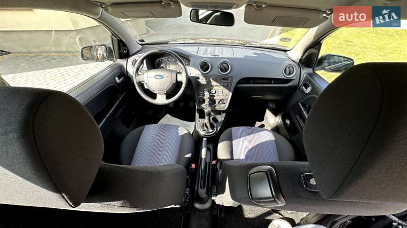 Хэтчбек Ford Fusion 2009 в Луцке