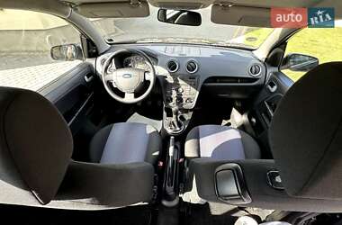 Хэтчбек Ford Fusion 2009 в 