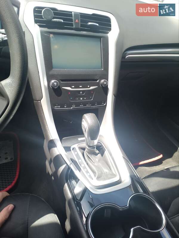 Седан Ford Fusion 2014 в Хмельницькому