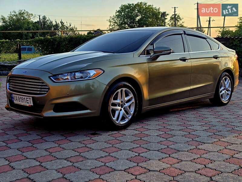 Седан Ford Fusion 2012 в Запоріжжі