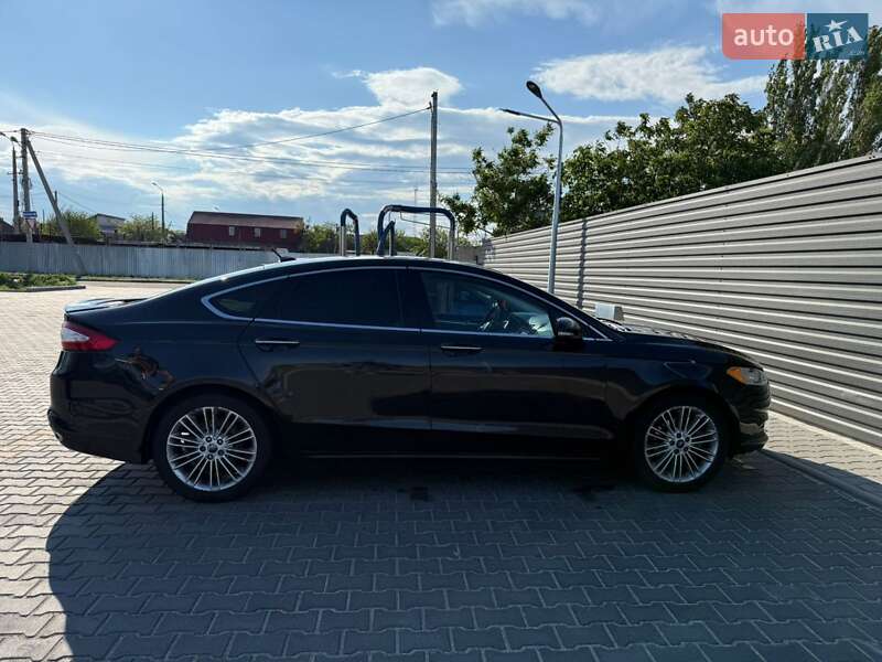 Седан Ford Fusion 2014 в Николаеве