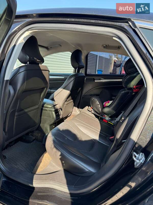 Седан Ford Fusion 2014 в Николаеве