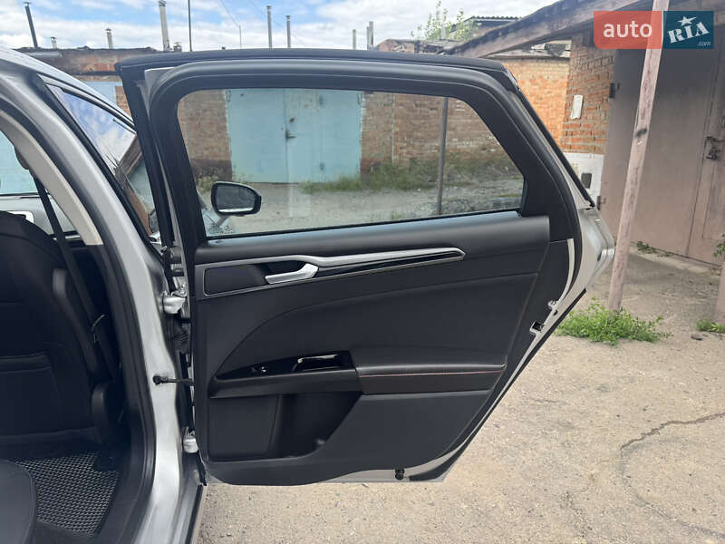 Седан Ford Fusion 2014 в Полтаве