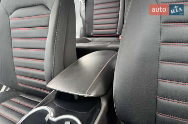 Седан Ford Fusion 2014 в 
