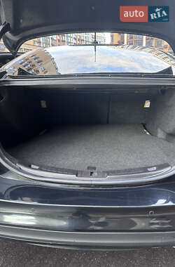 Седан Ford Fusion 2014 в 
