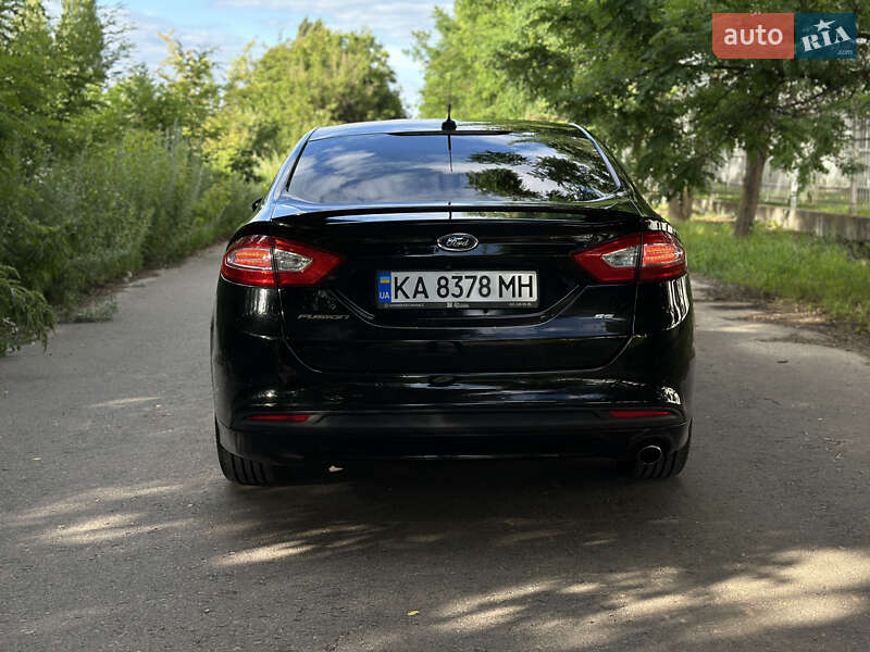 Седан Ford Fusion 2015 в Киеве
