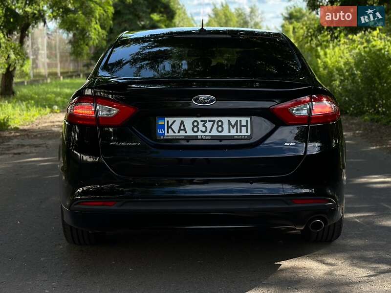 Седан Ford Fusion 2015 в Киеве