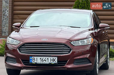 Седан Ford Fusion 2015 в Киеве