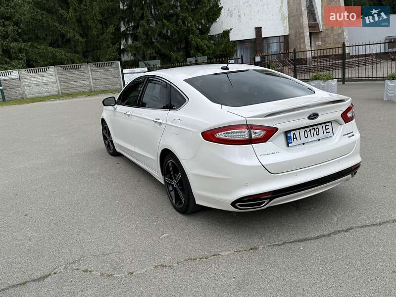 Седан Ford Fusion 2014 в Вышгороде