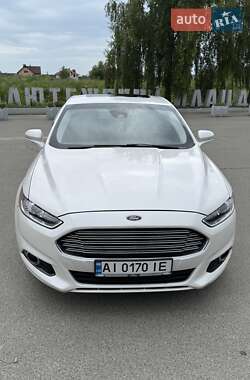 Седан Ford Fusion 2014 в 