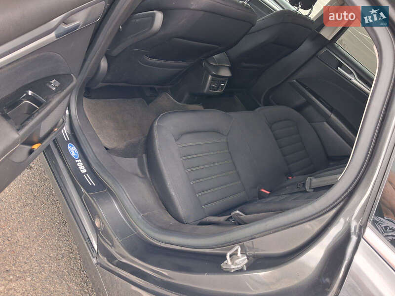 Седан Ford Fusion 2014 в Киеве