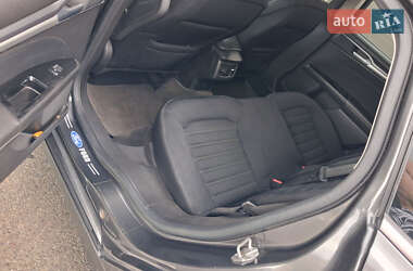Седан Ford Fusion 2014 в 