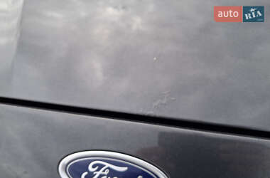 Седан Ford Fusion 2014 в 