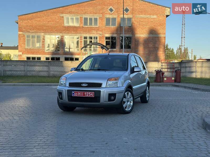 Хетчбек Ford Fusion 2006 в Коростені