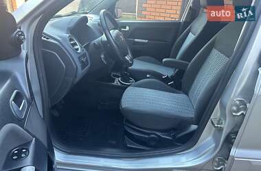 Хэтчбек Ford Fusion 2006 в 