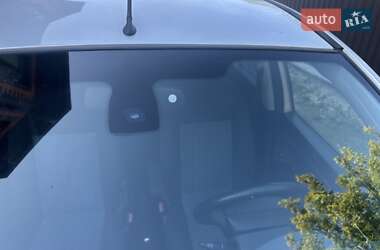 Хэтчбек Ford Fusion 2006 в 