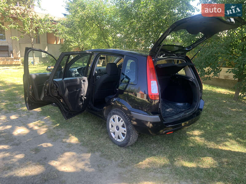 Хэтчбек Ford Fusion 2007 в Калуше