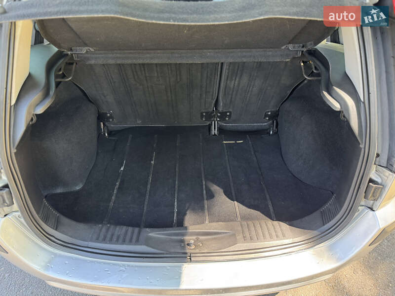 Хэтчбек Ford Fusion 2008 в Звягеле