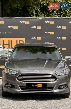 Седан Ford Fusion 2014 в 